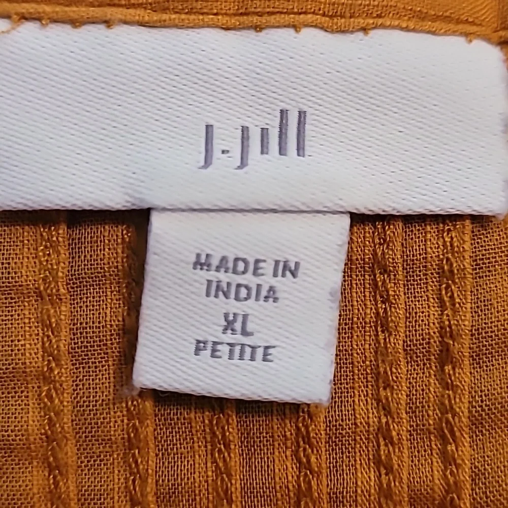 Fall Is Almost Here 100% Cotton J. Jill Gold Blouse with Pintuck Detail - Picture 2 of 4